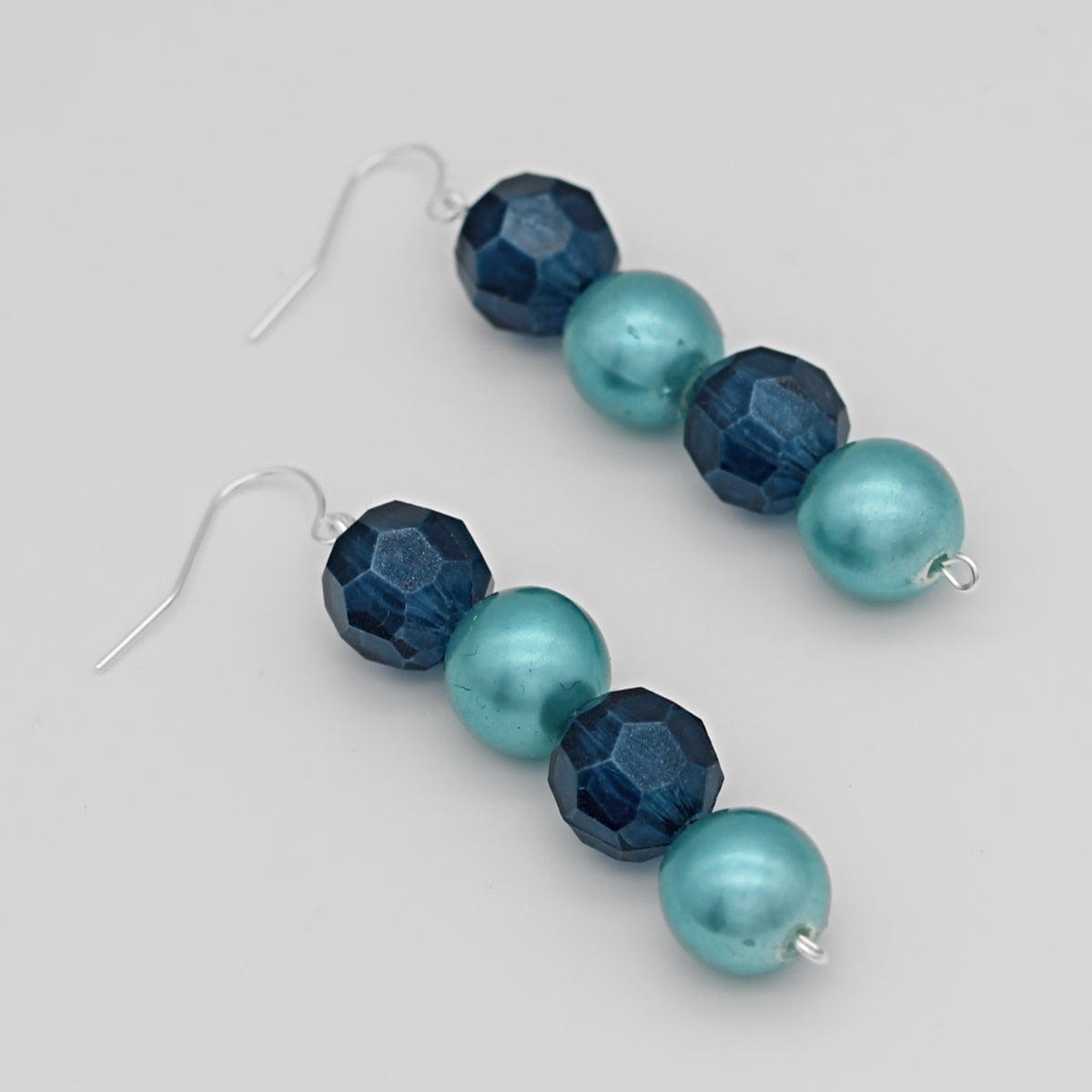 Teal Makenna Dangle Earring