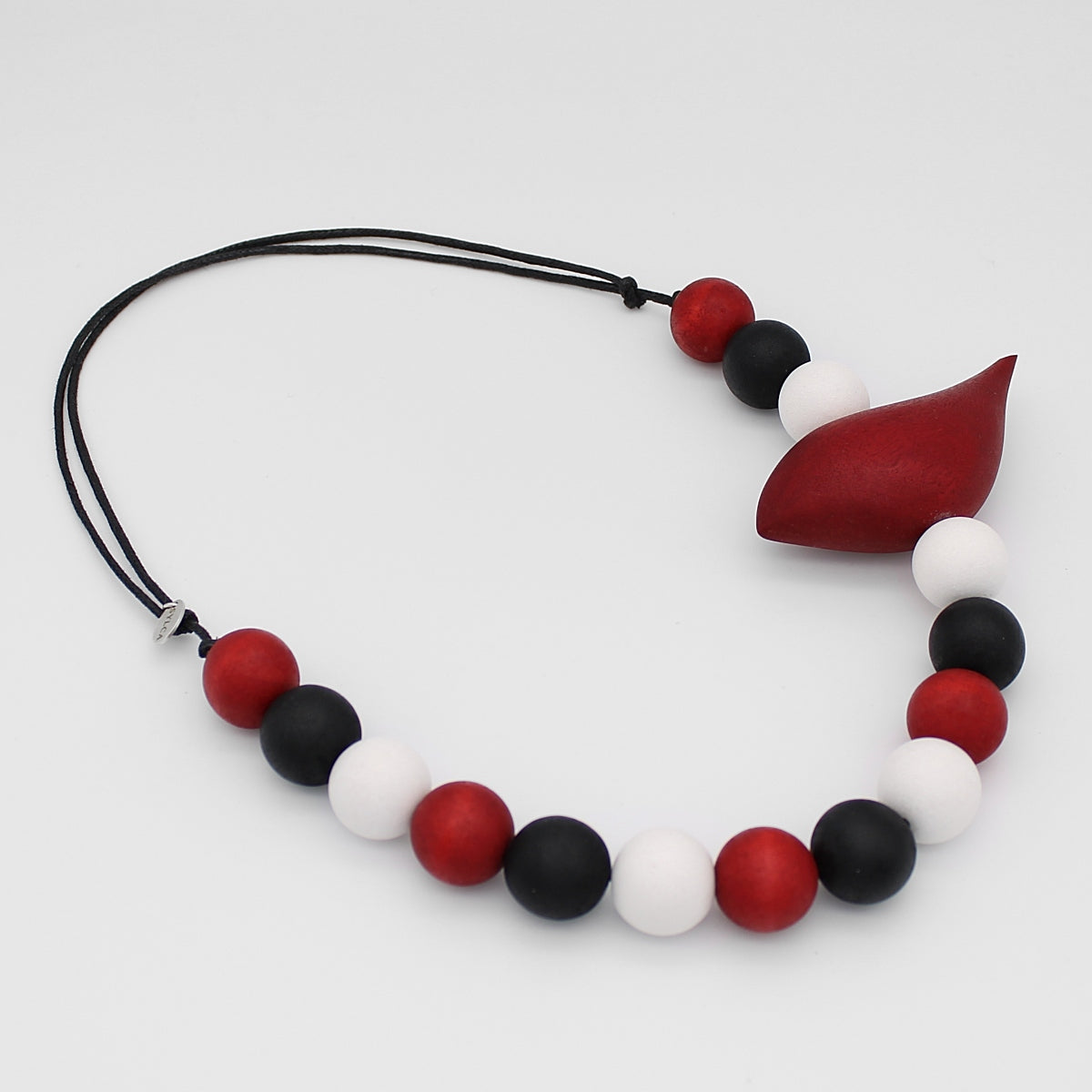 Red Robin Beaded Necklace
