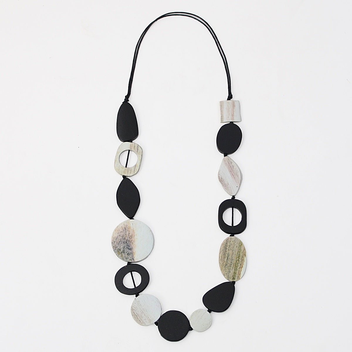 Black Sabina Necklace