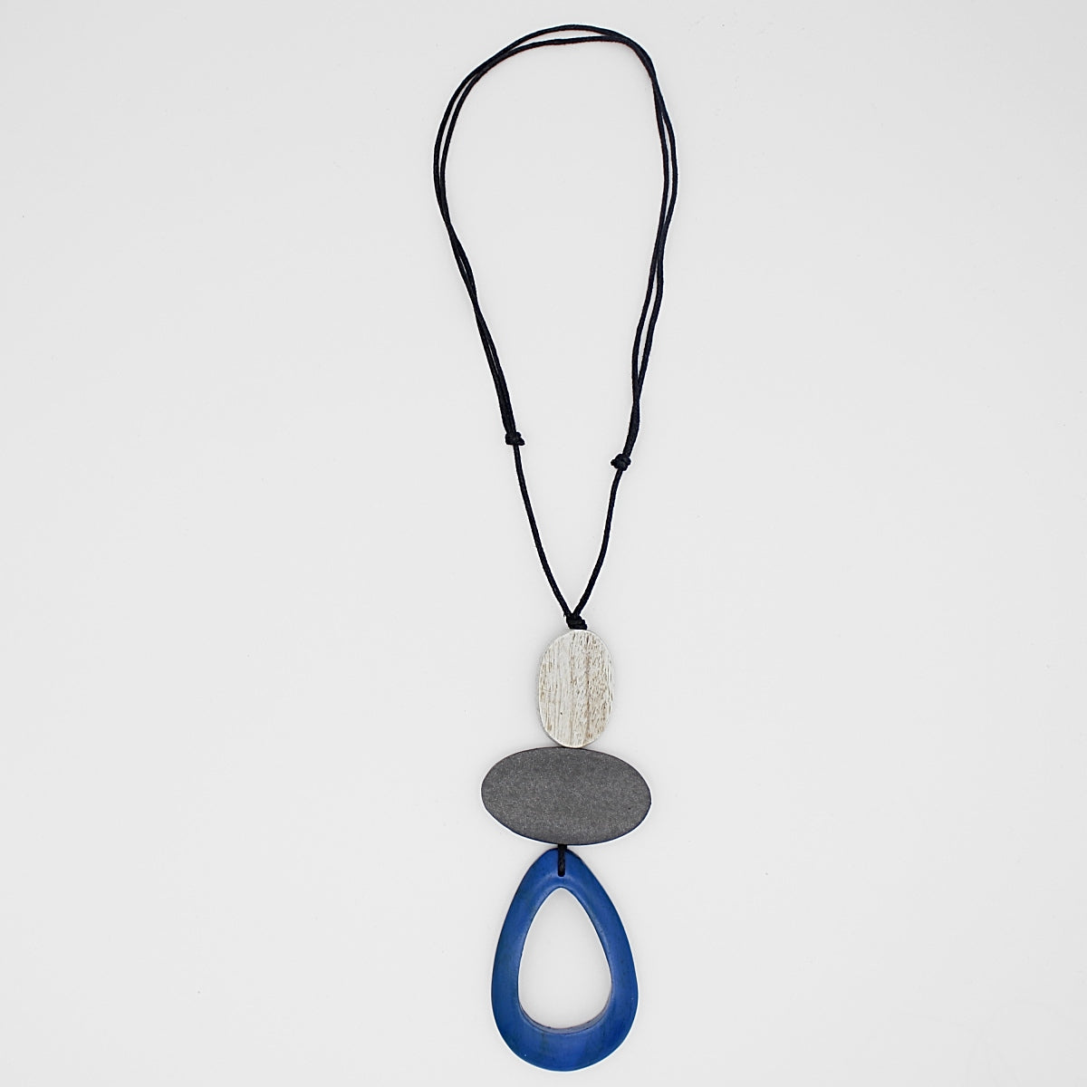Blue Calia Pendant Necklace