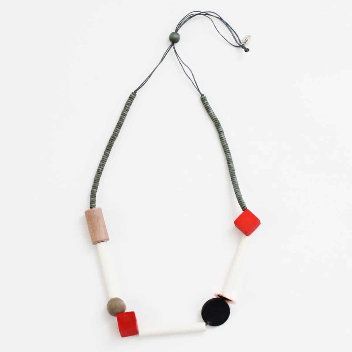 EW19N09 WHITE