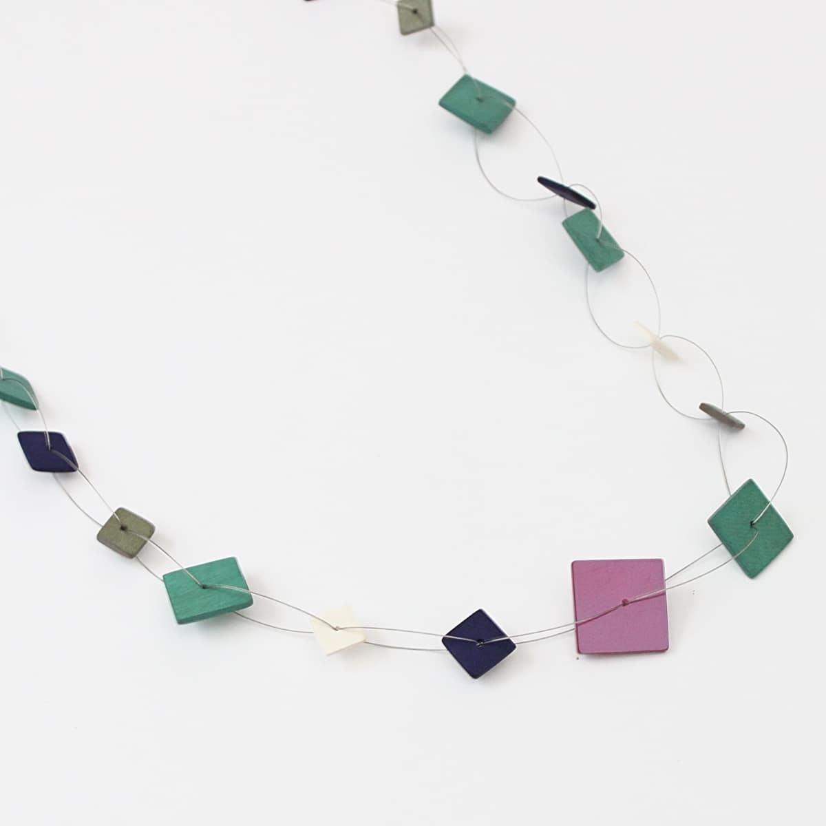 EW20N09 LILAC-1