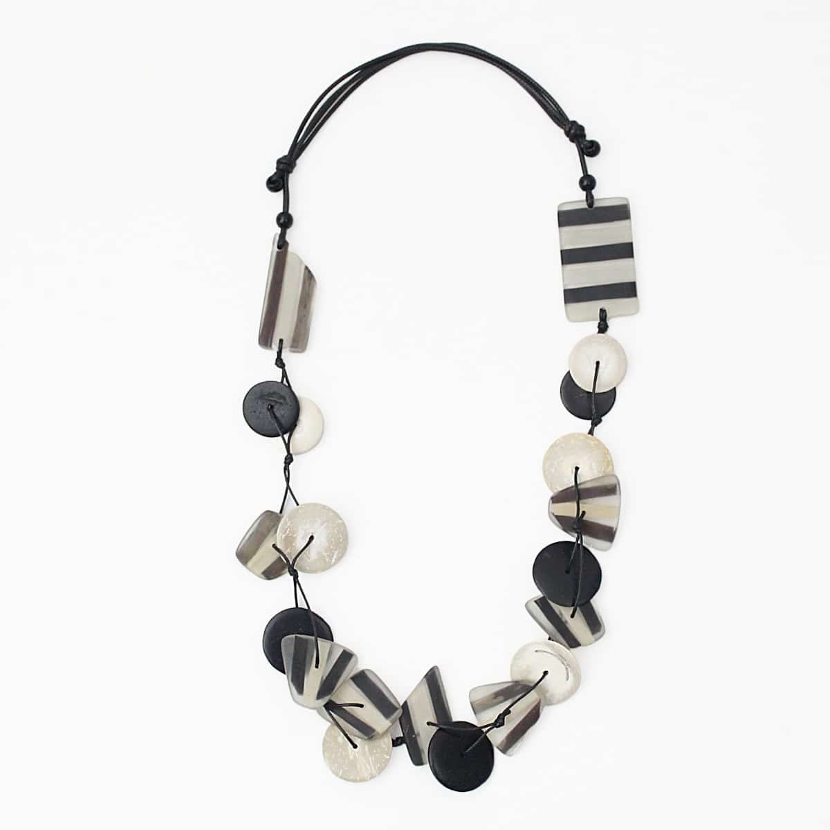 LS21N01 BLACK:WHITE