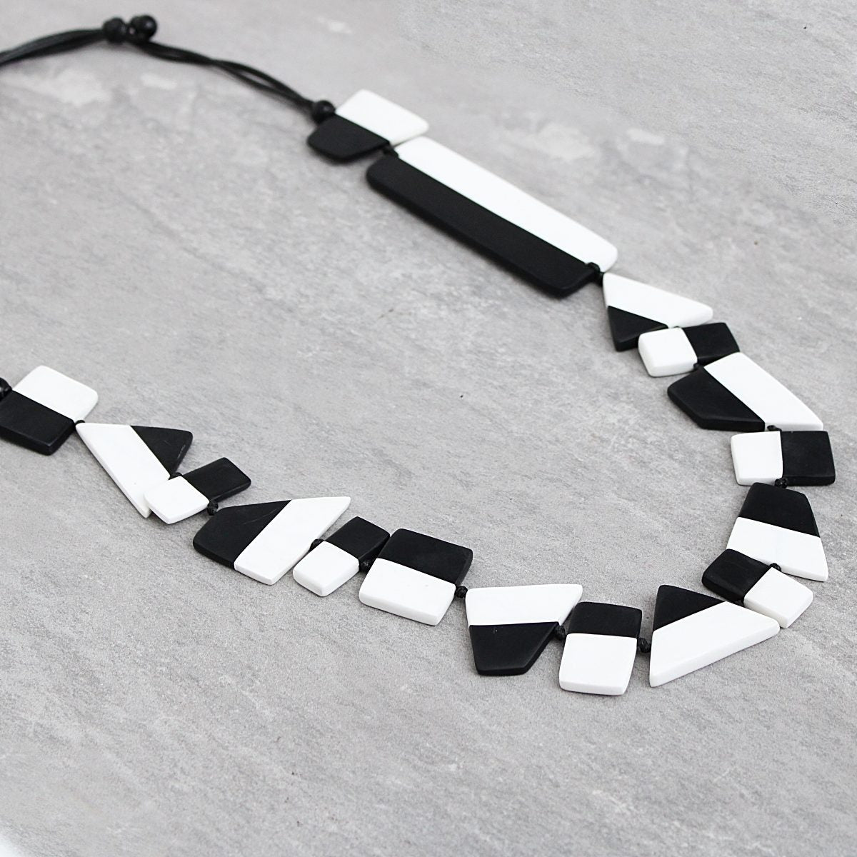 LS21N19 BLACK-1