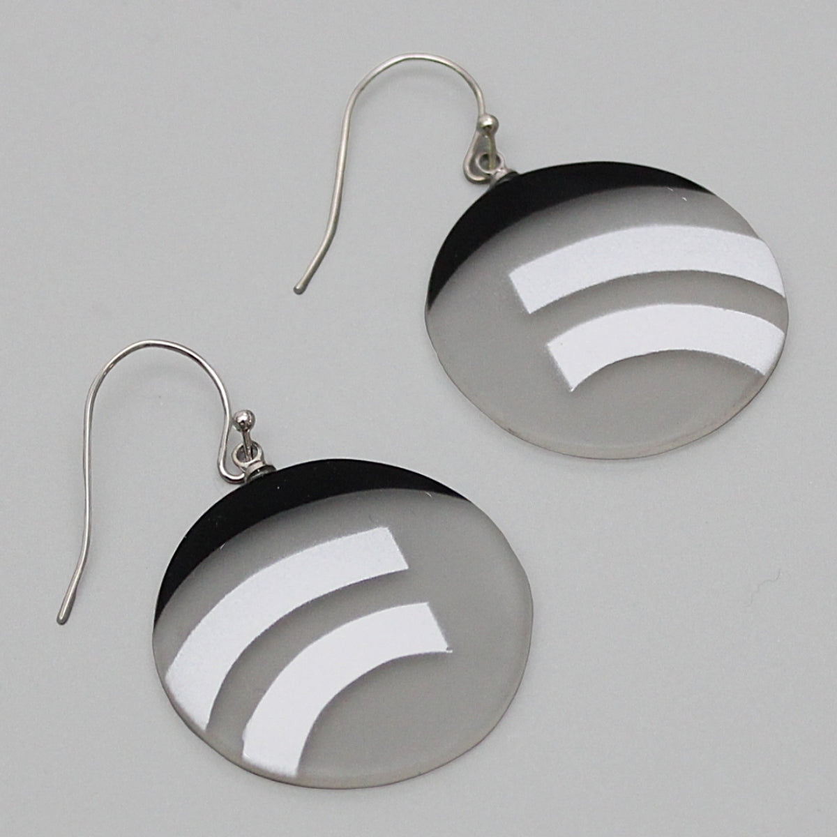 White Eliana Earrings