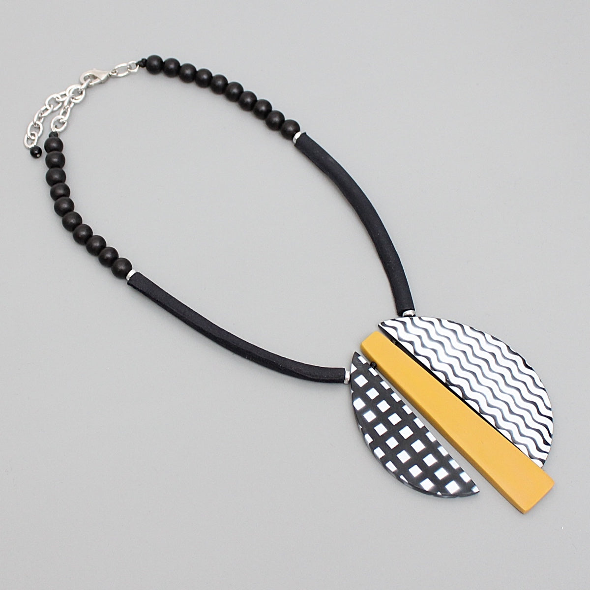 Mustard Lunetta Necklace