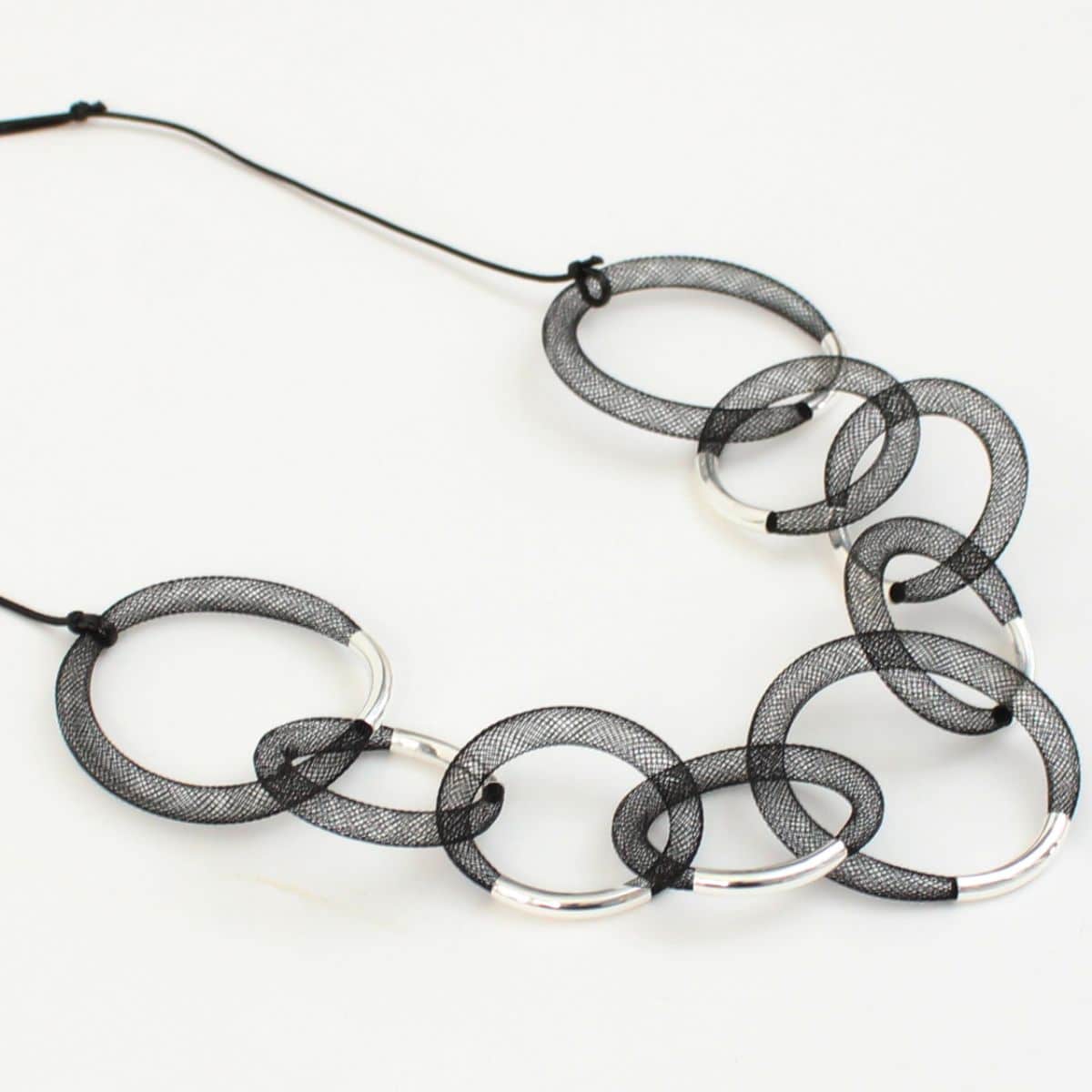 SD19N07 BLACK-SILVER-