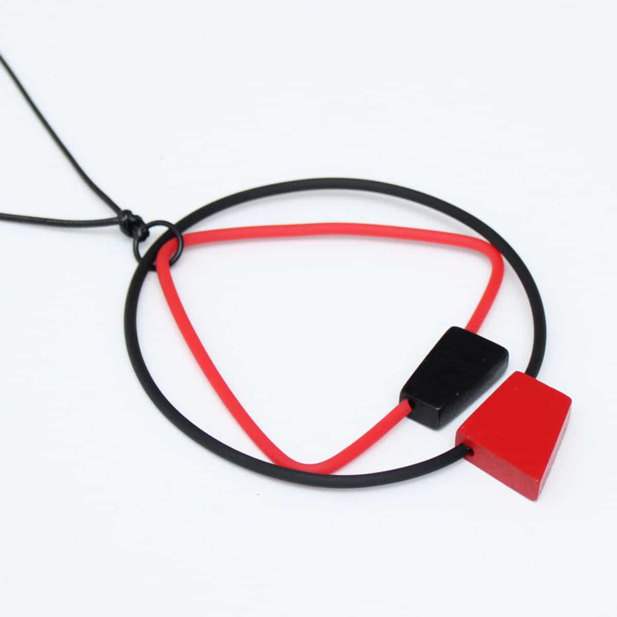 SD20N35 BLACK AND RED-1