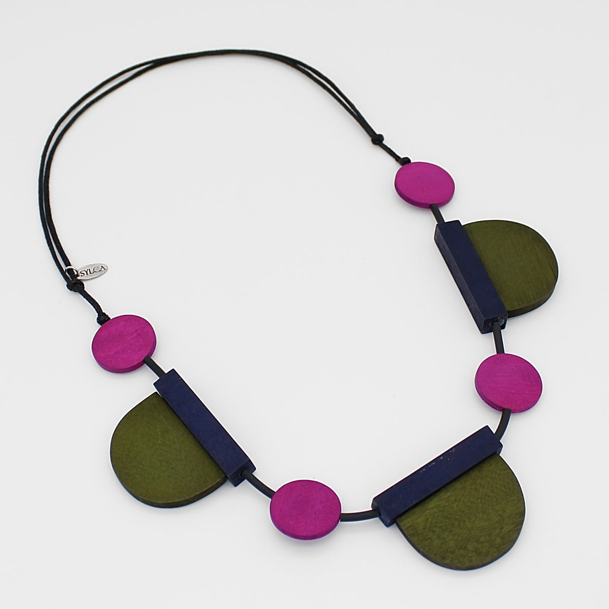 Wooden Rylee Necklace Fuchsia