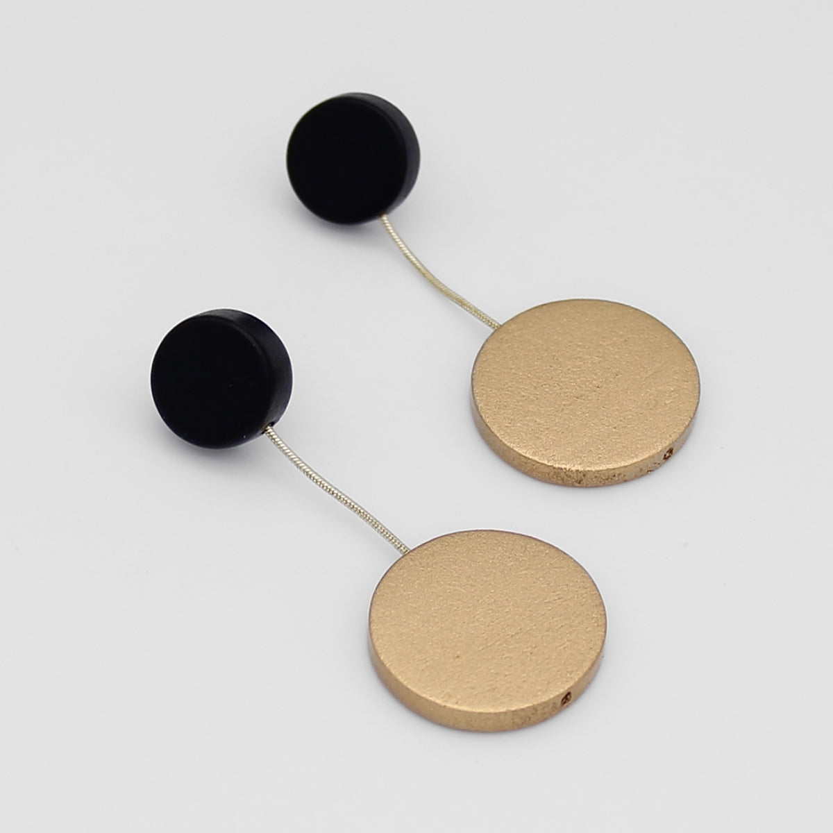 Black and Gold Dangle Earring