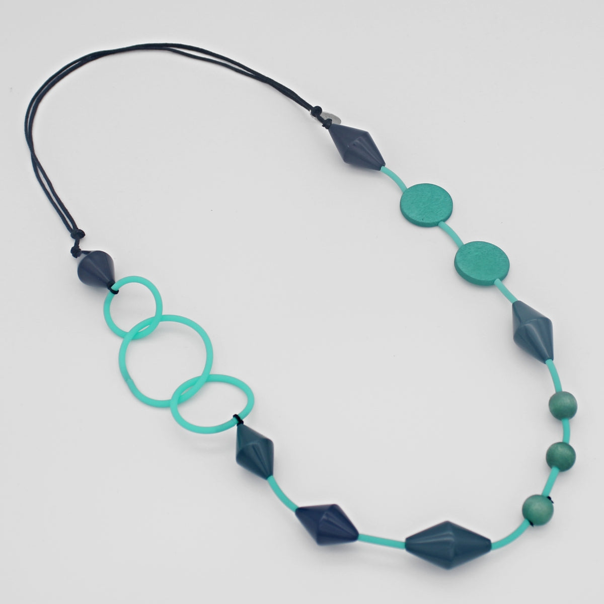 Aqua Zuri Necklace