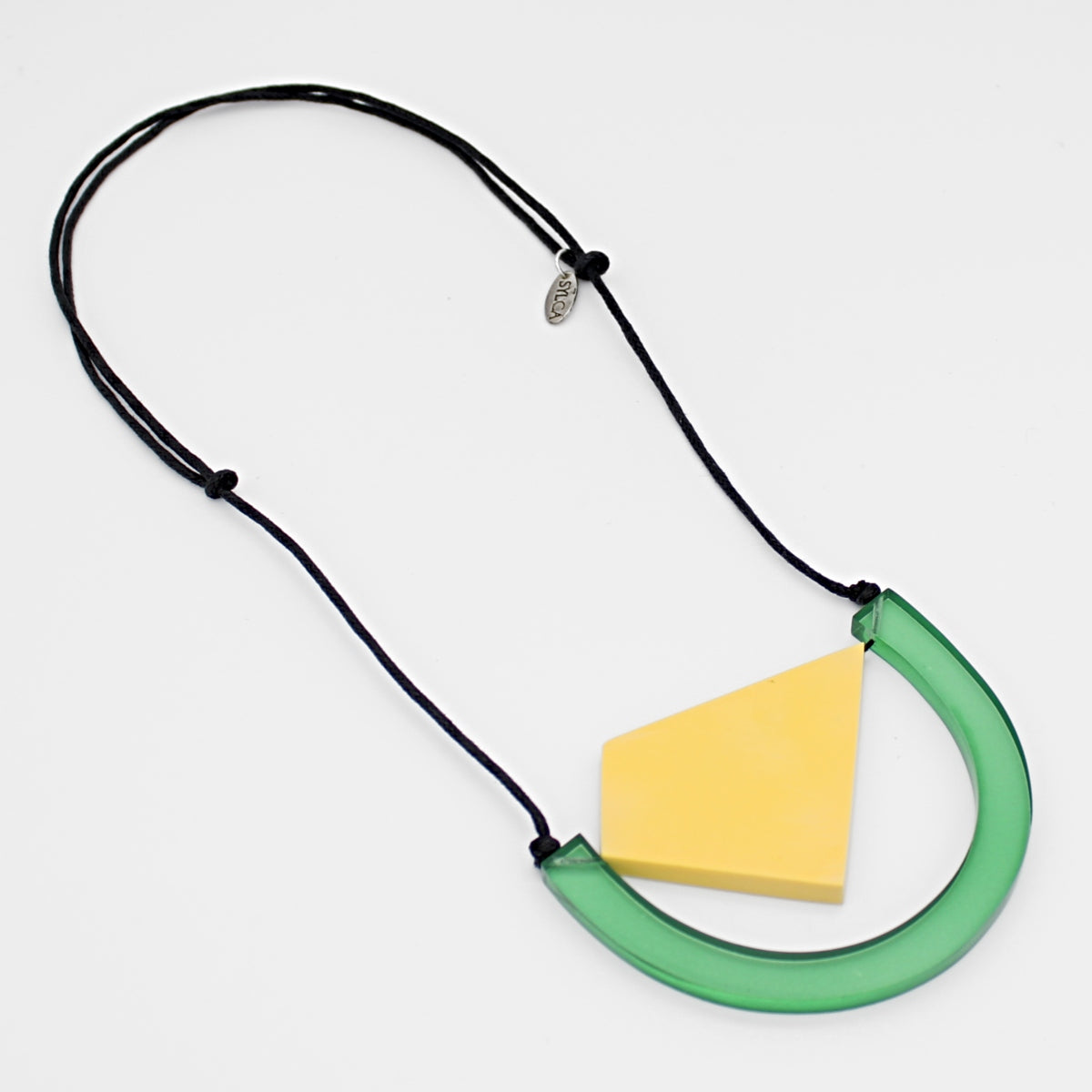 Green Beyah Pendant Necklace
