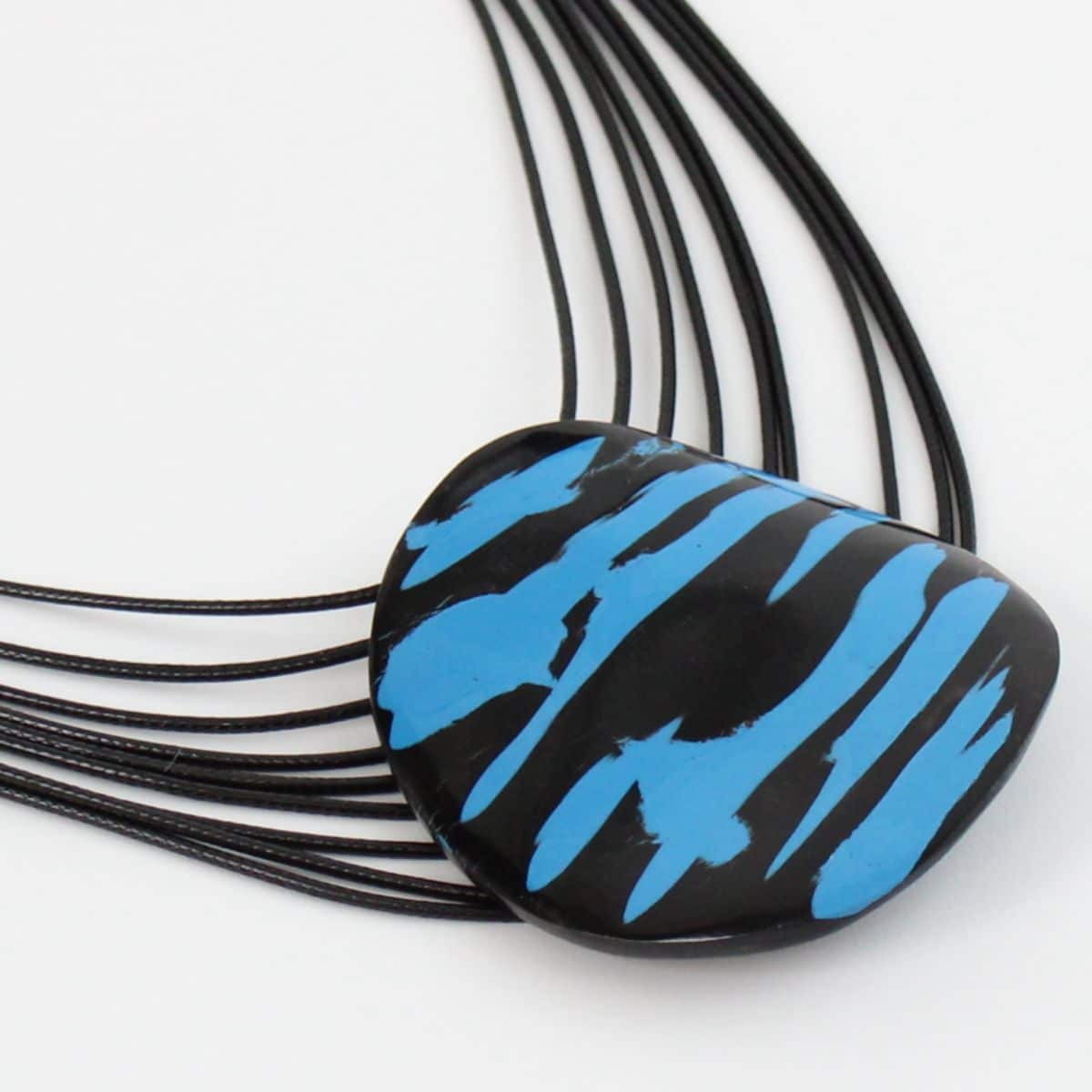 UN19N09 BLUE-1