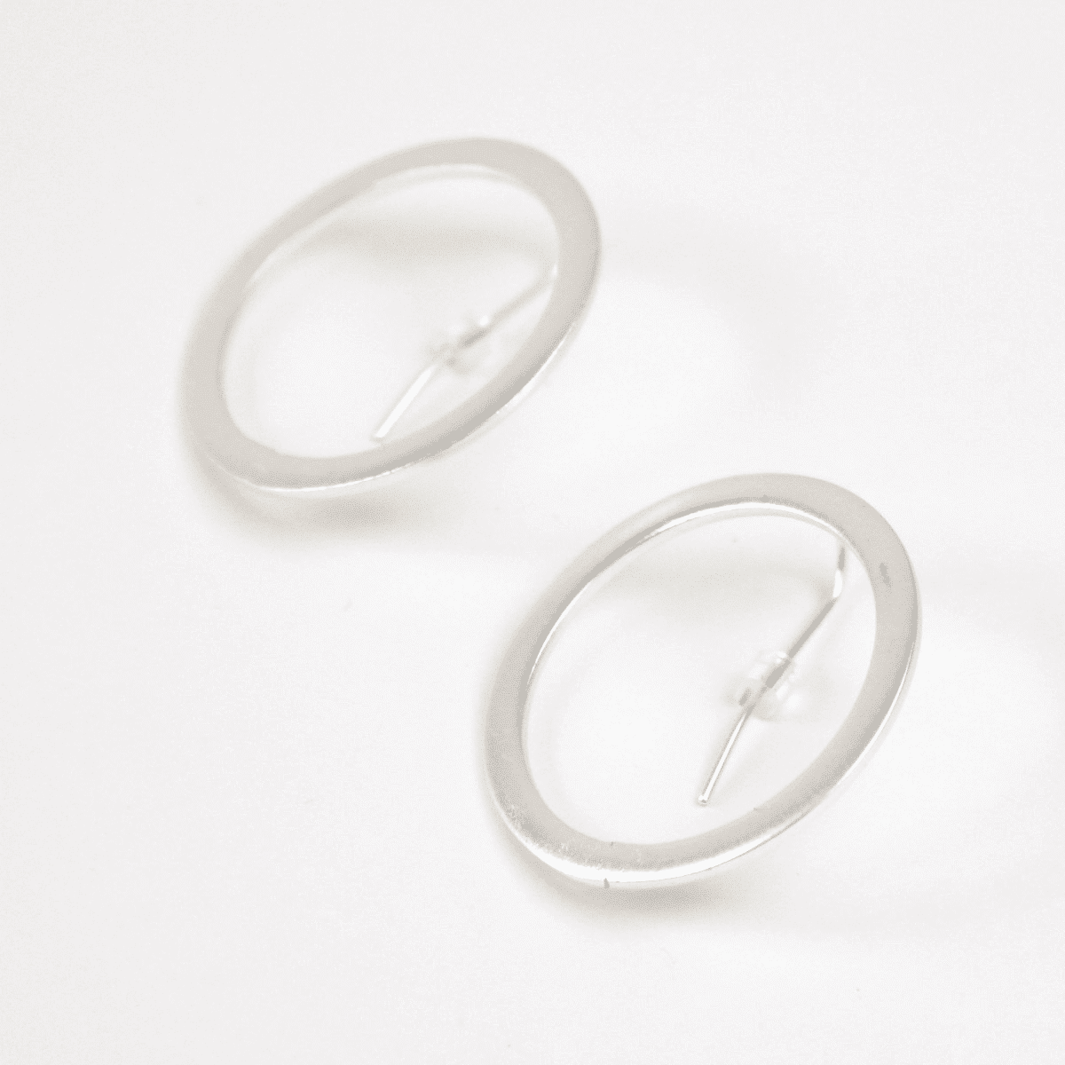 WI20E03 SILVER-1
