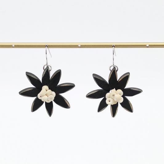 Black Amaya Flower Earrings