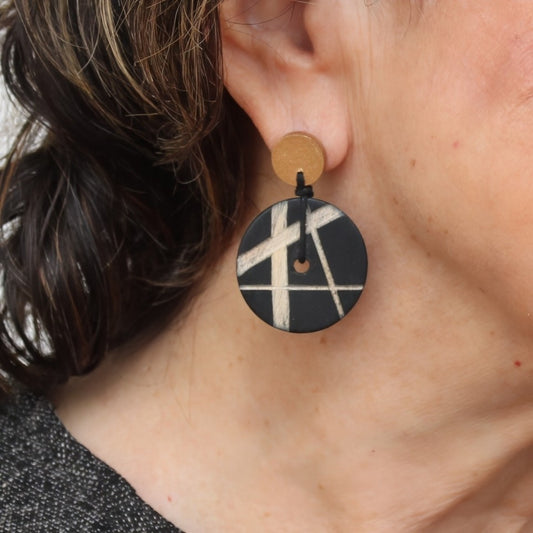 Black Alida Dangle Earrings