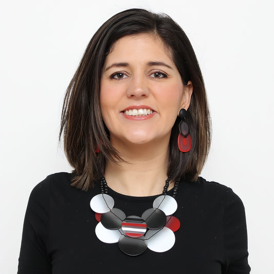 Red and Black Circle Bead Bib Necklace