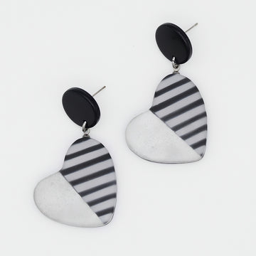 White Stripe Frosted Heartstrings Earring