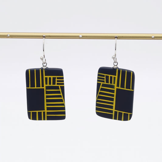 Navy Geovibe Drop Earring