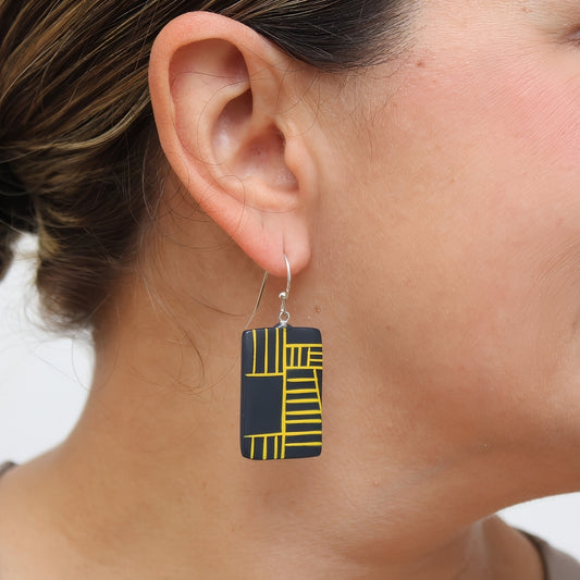 Navy Geovibe Drop Earring