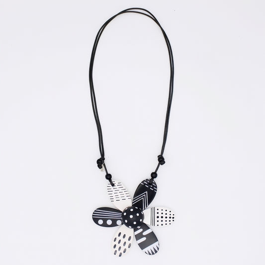 Black and White Garden Flower Pendant Necklace