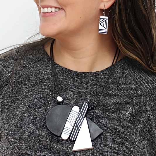 Monochromatic Ameli Pendant Necklace