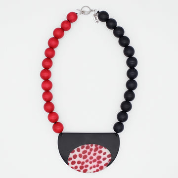 Retro Dot Resin Pendant Necklace