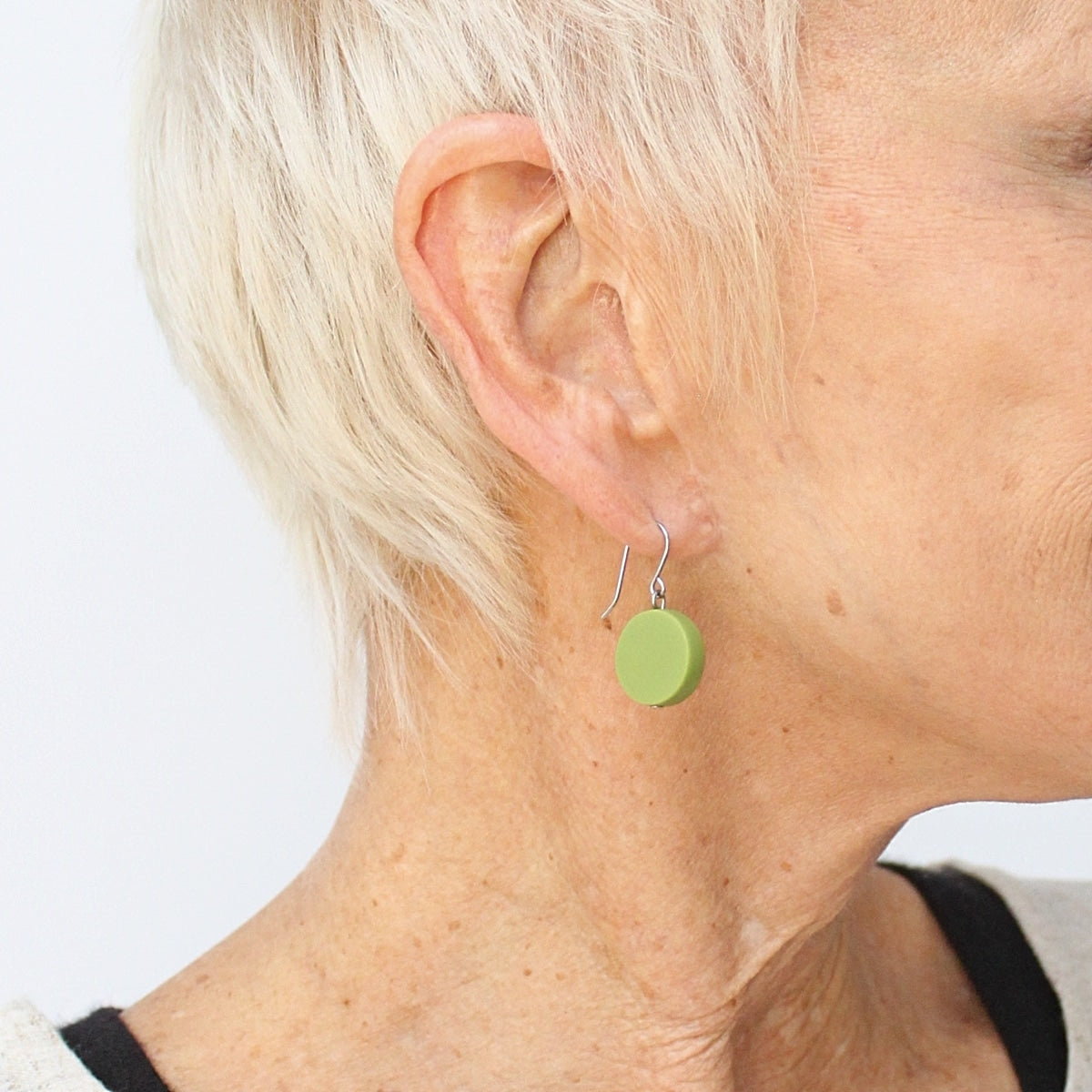 AE20E02 LIME-2