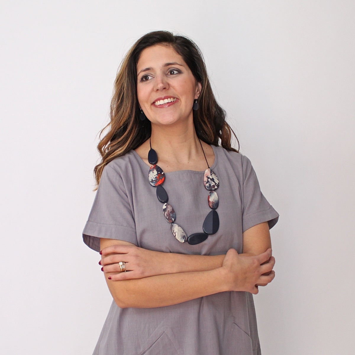 Navy chunky necklace deals
