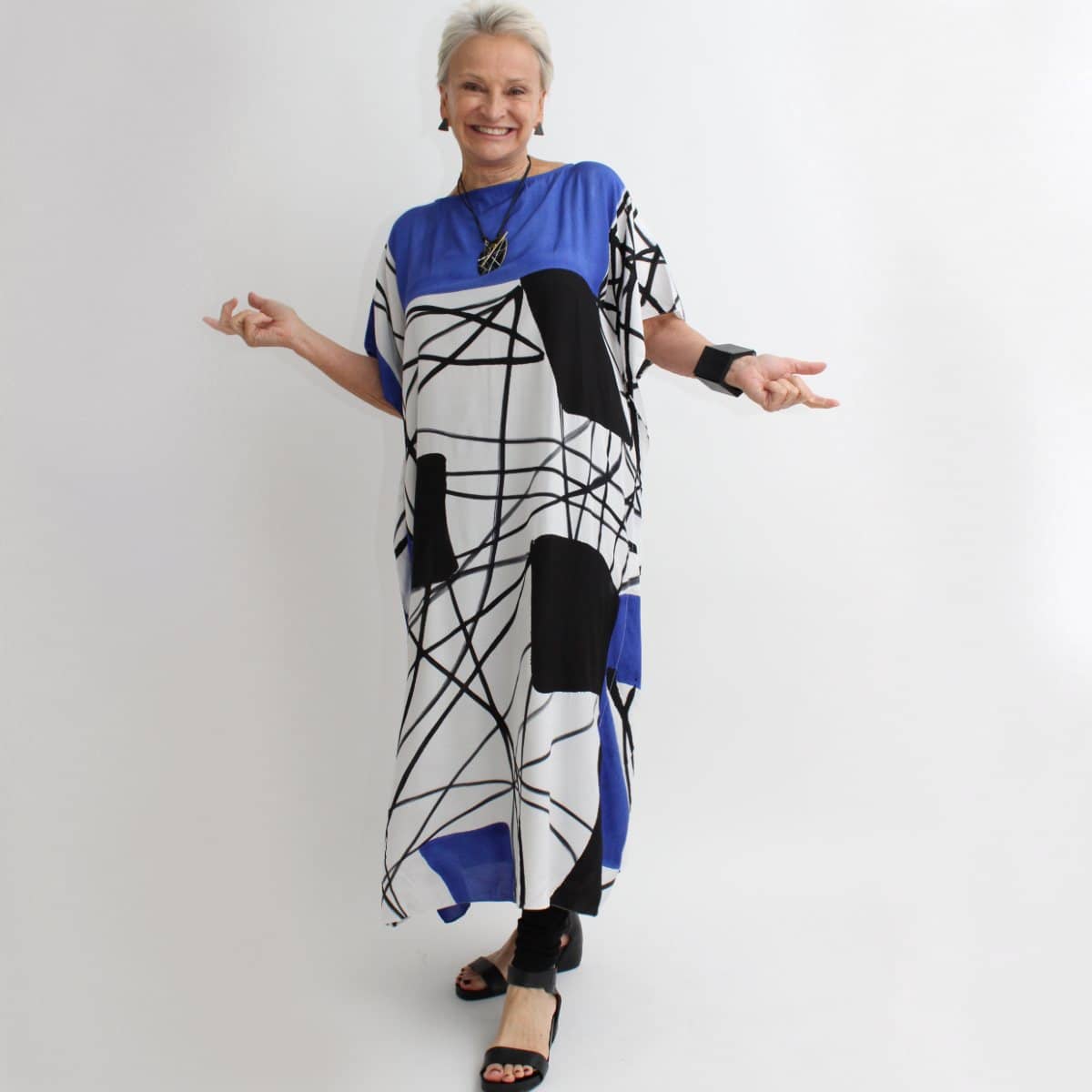 blue and white geometric print dress caftan