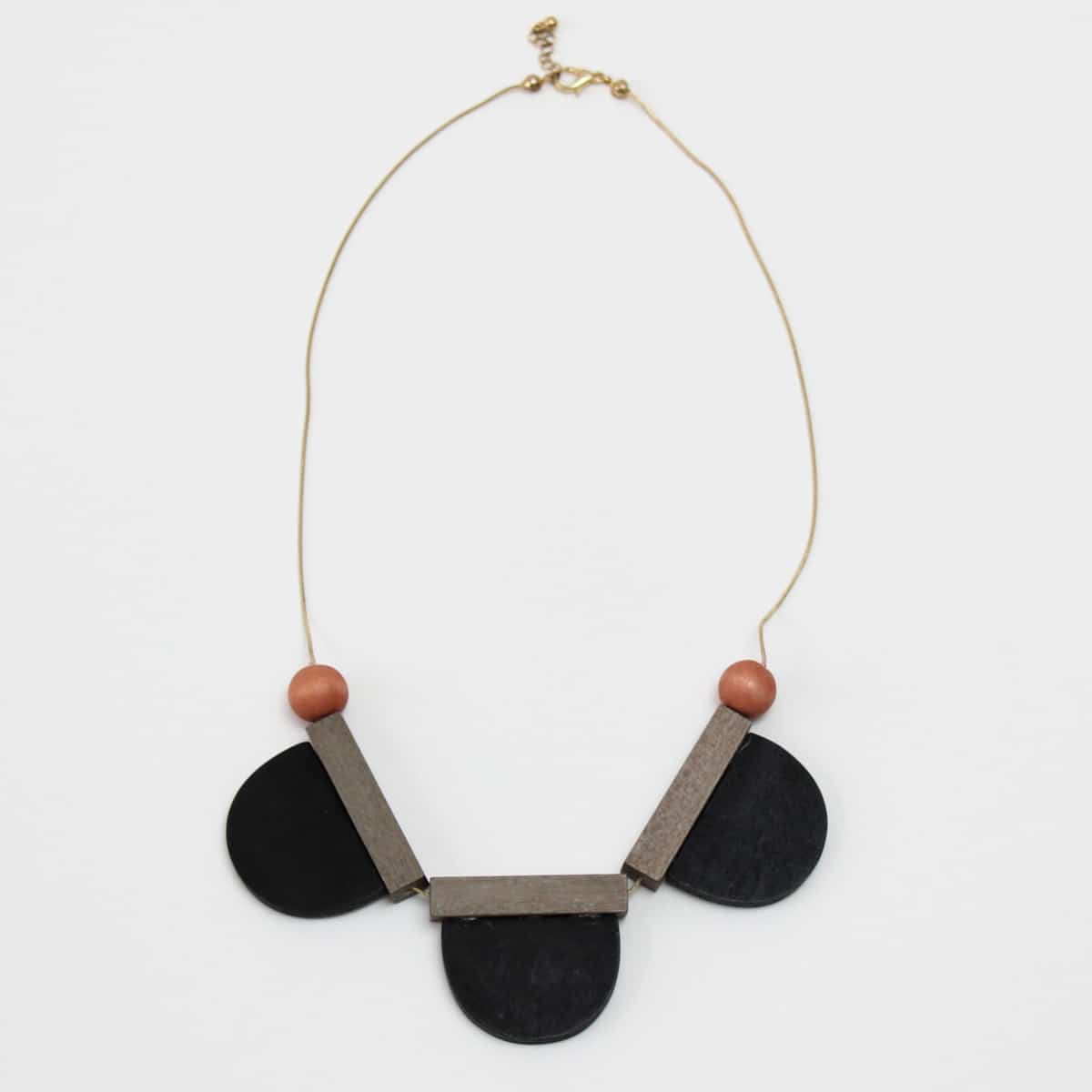 Black bib chunky Necklace