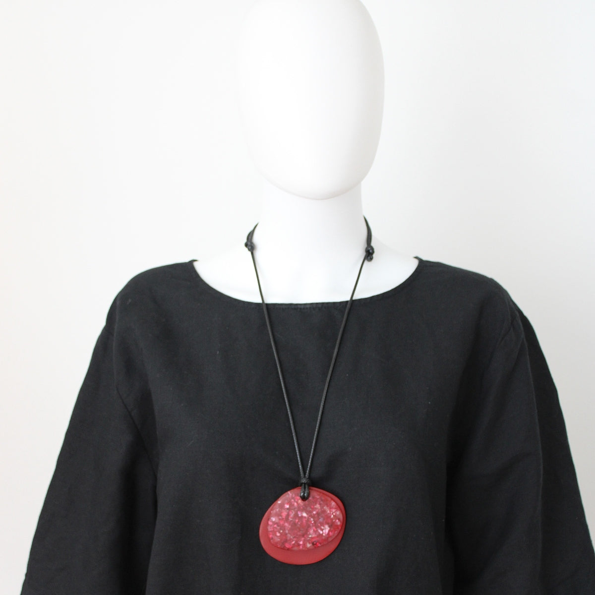Red Kiki Pendant Necklace