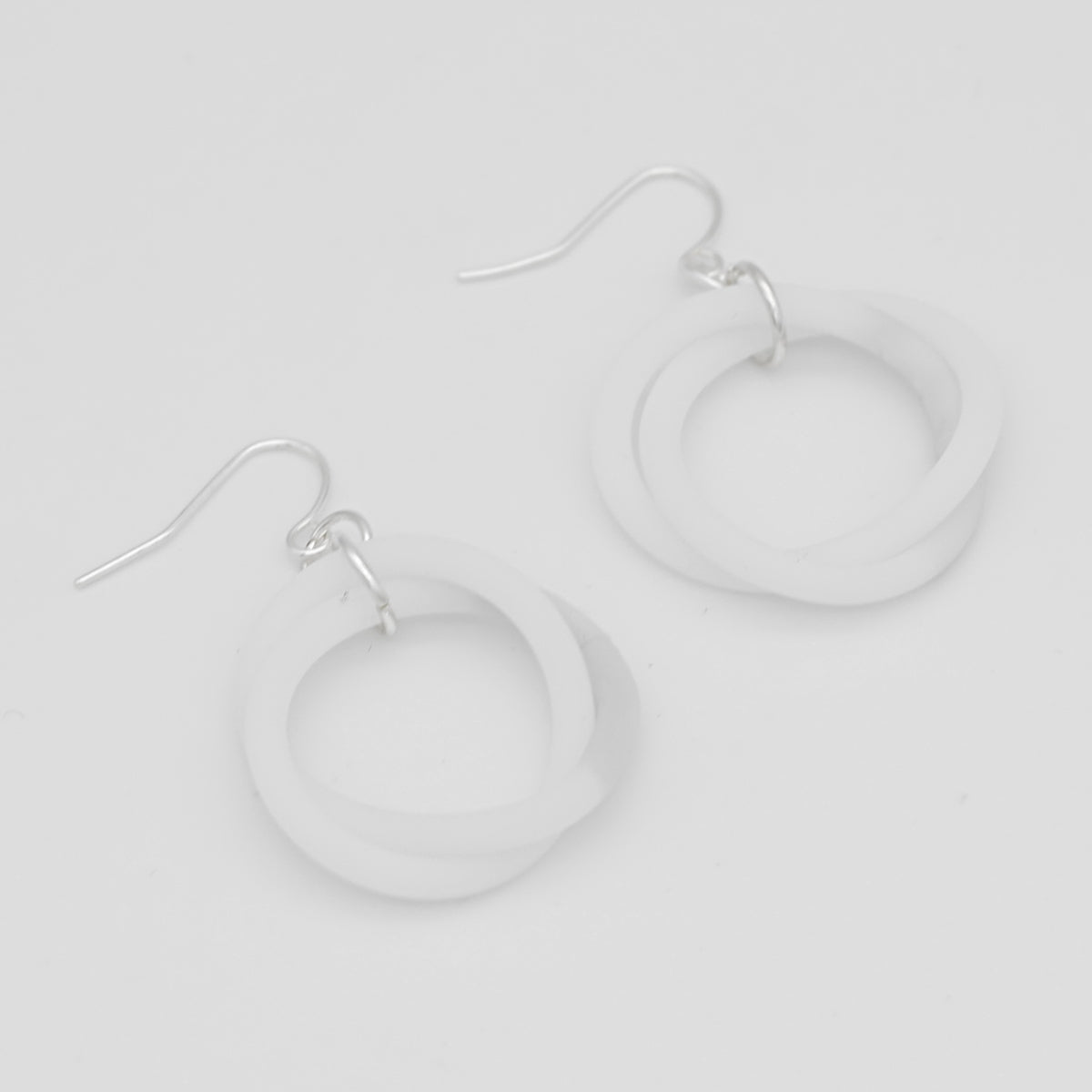 White Cefalu Swirl Earring