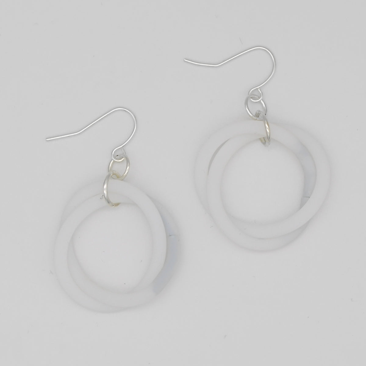 White Cefalu Swirl Earring