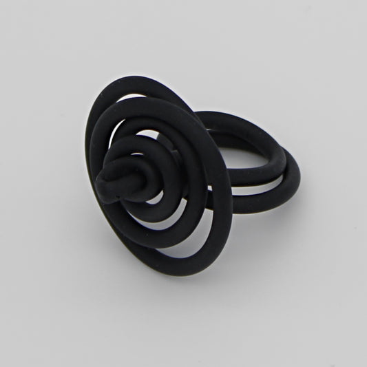 Black Cefalu Swirl Ring