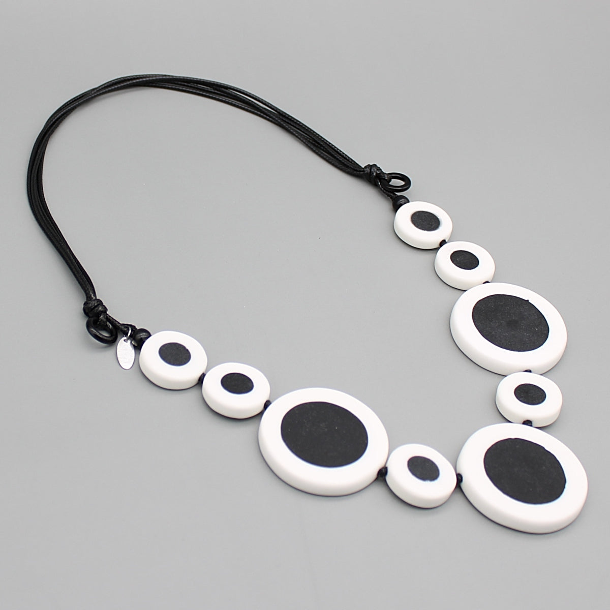 Black and White Cheryl Necklace