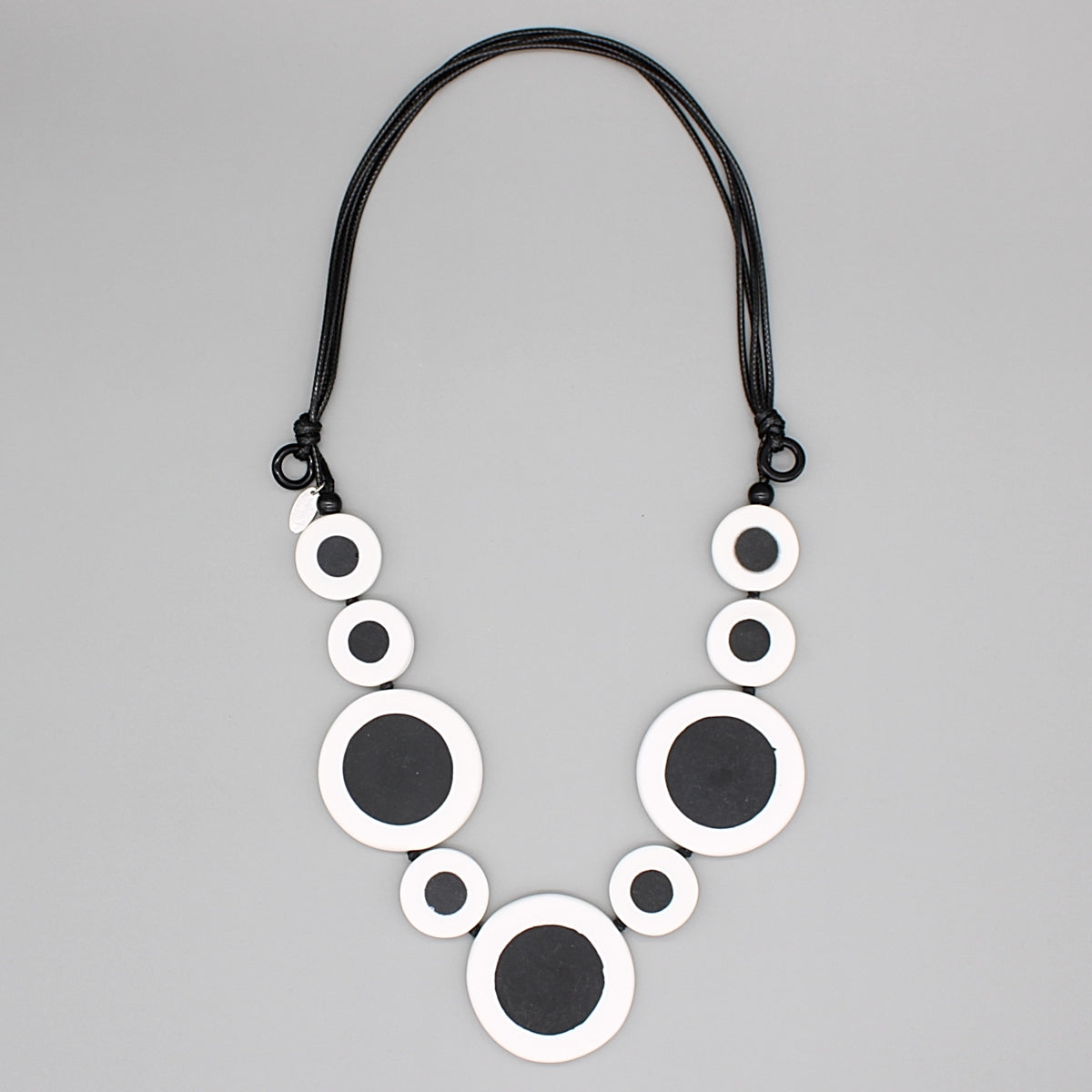 Black and White Cheryl Necklace